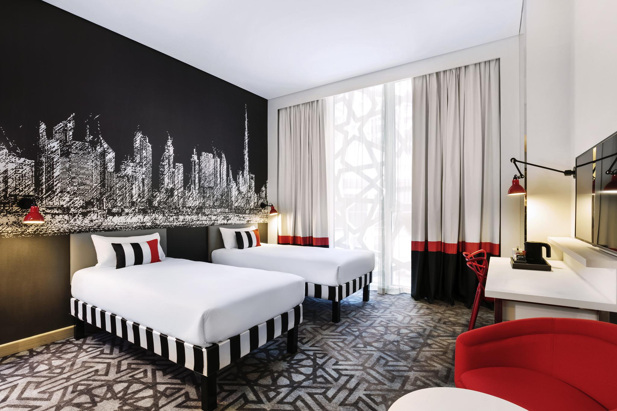 Grand Mercure Dubai City Εξωτερικό φωτογραφία A typical room at the hotel